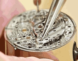 重庆劳力士手表有水珠不走了