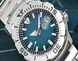 重庆劳力士腕表里面进水