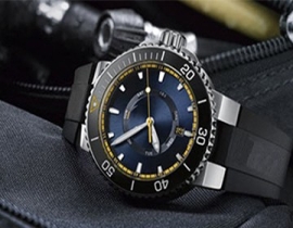 重庆劳力士表起雾